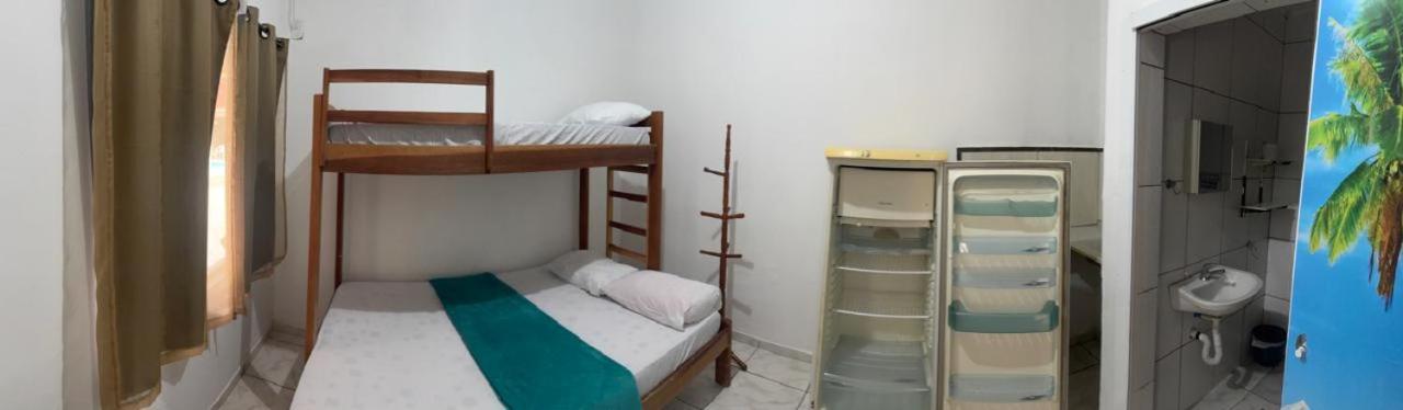 Recanto Pousada Ju&Ju Com Piscina Compartilhada Pontal do Paraná Kültér fotó